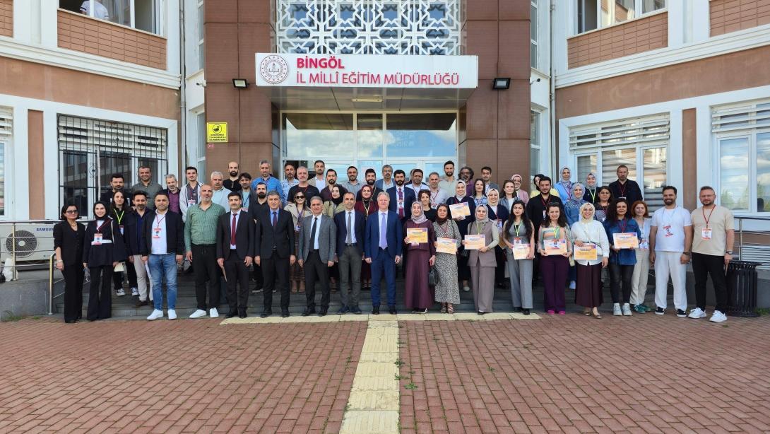 Öğretmen ve Yöneticilere Yönelik Erasmus+ Çalıştayı Düzenlendi